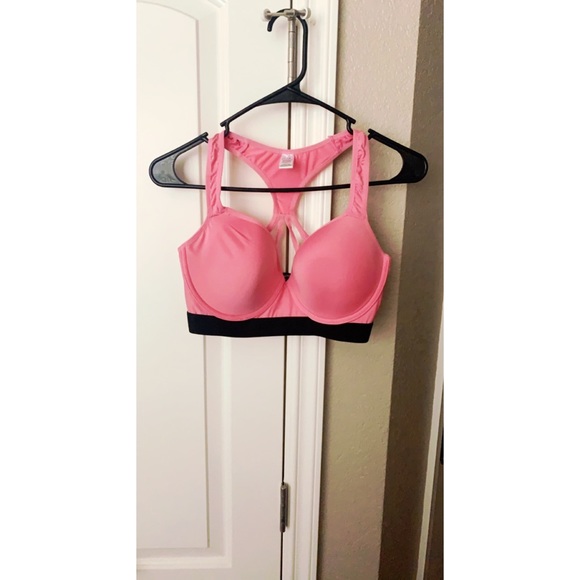 Rue21 Other - Hot pink sports bra